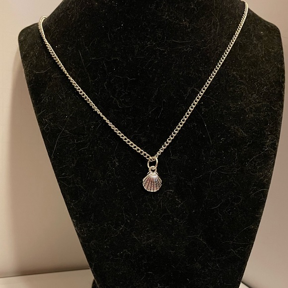 Handmade Seashell Necklace - Picture 2 of 3